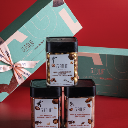 Nibbles Coated Nuts Hamper 2